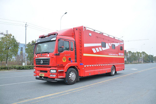 江特牌JDF5160XCCZ6型餐车