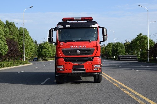 江特牌JDF5340GXFPM180/Z6型泡沫消防车